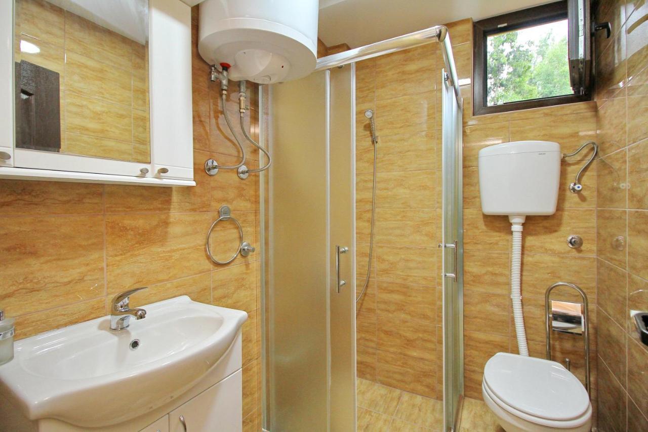 Tara Lake Apartments Jevtici Dış mekan fotoğraf